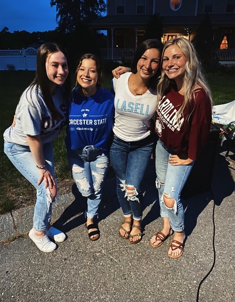 Leah Booth beautiful model pictures