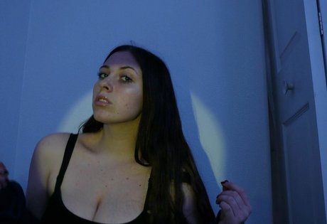 Lily P model hd picture