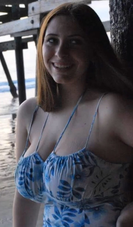 Lily P pornstar photo