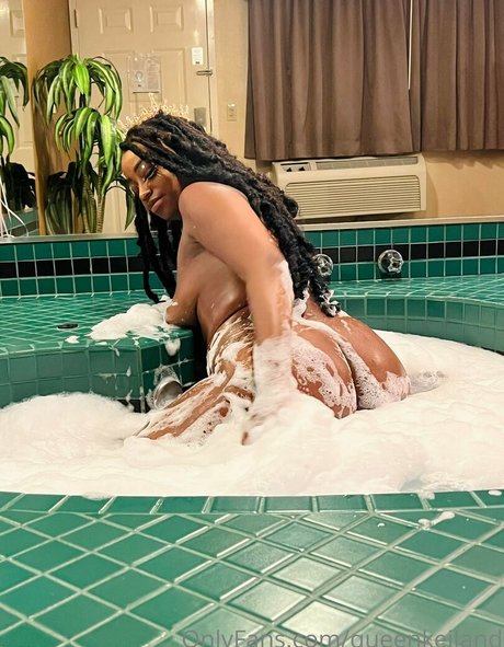 queenkeiland xxx star image