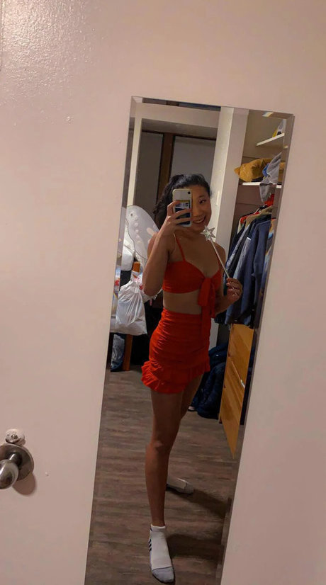 Alison L hd actress photo