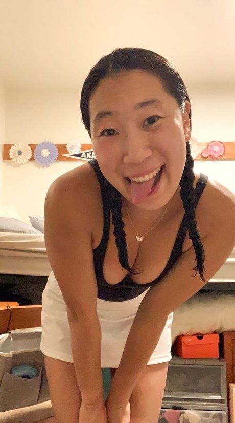 Alison L hot pornstar img