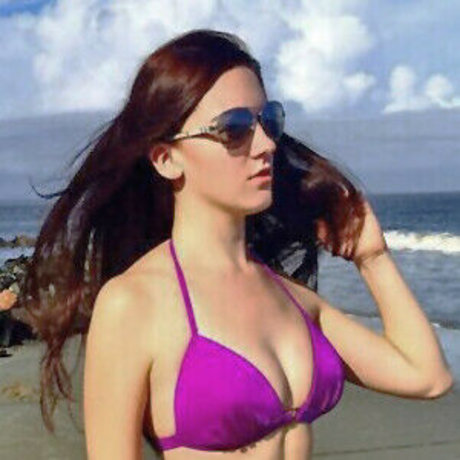 Hanna Zellers pornstar xxx photo