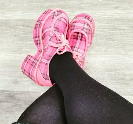 feetheat27 star sexy image