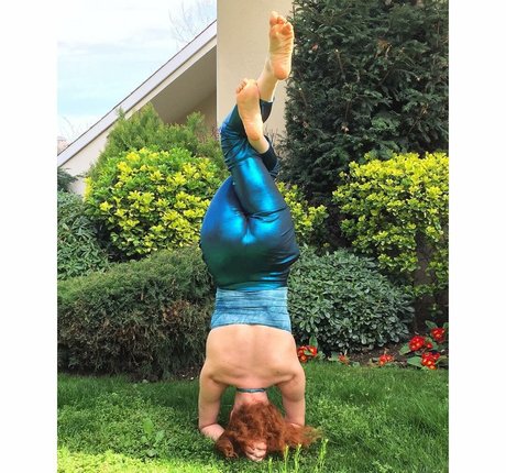 Demet Yoruc nice model image