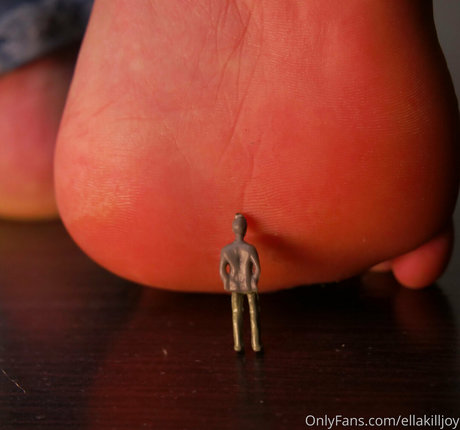 ellakilljoy model naked photo