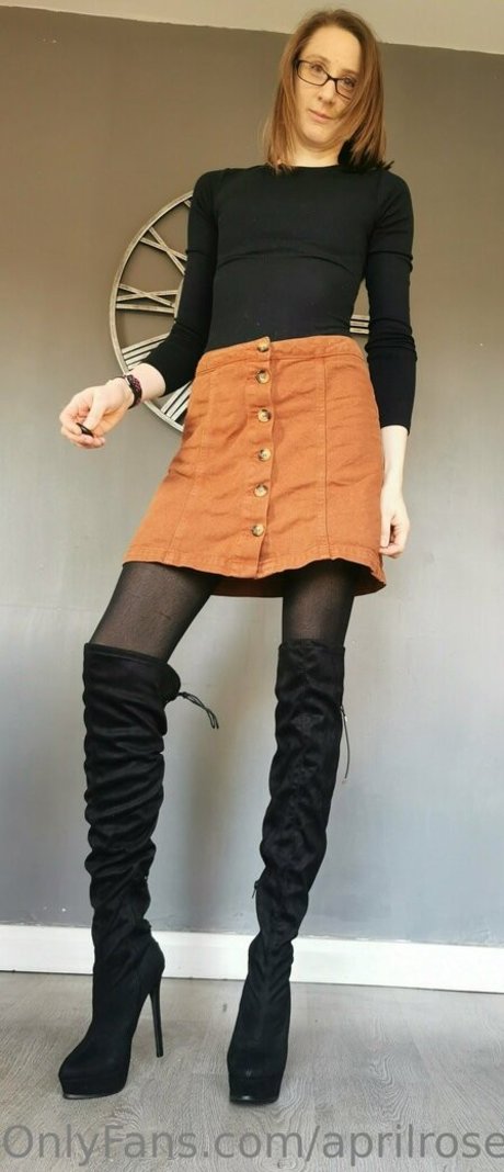 aprilrosejonesxfree sexy model photos