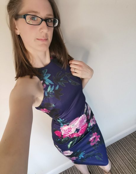 aprilrosejonesxfree pretty model galleries