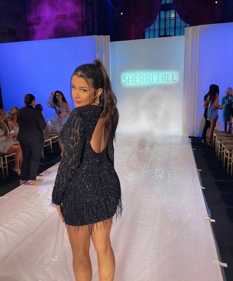 Carol Chaves perfect pornstar gallery