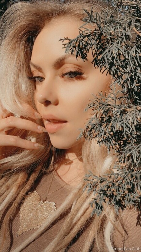 Nina Rei pretty star picture