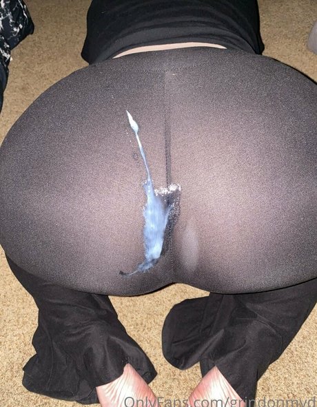 grindonmyd erotic star pic