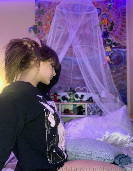 itscutiekali pretty actress photo