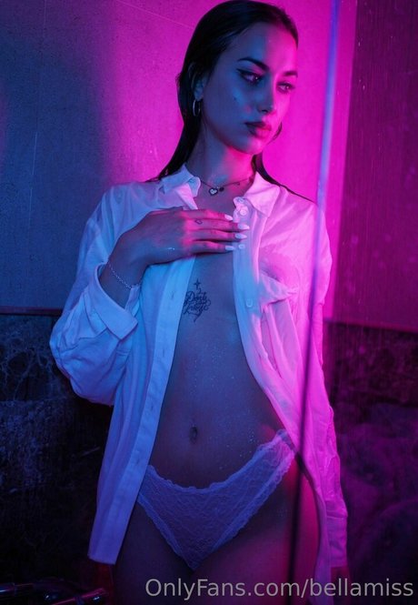 bellarossi21 perfect model images