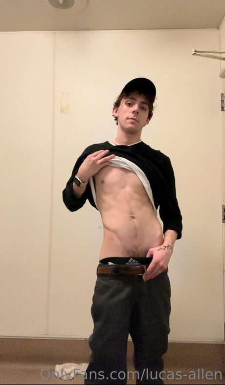 lucas allen nude model image