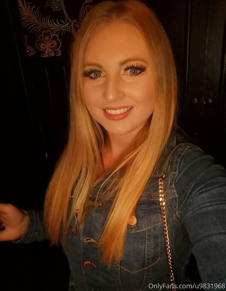 gushinggeegeefree sexy pornstar picture