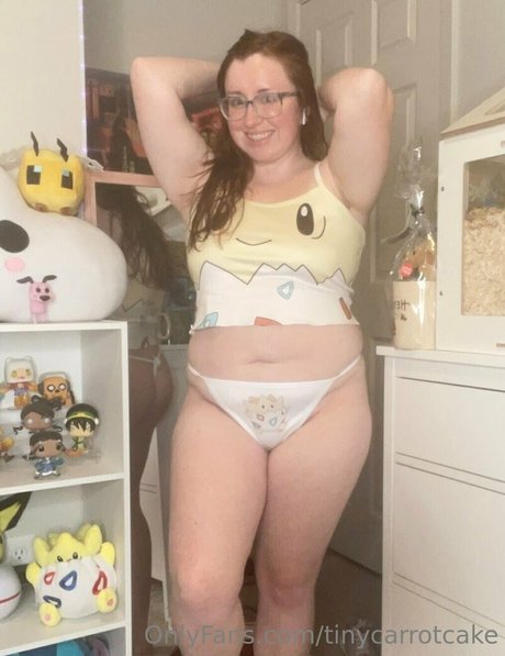 tinycarrotcake pornstar sexy pics