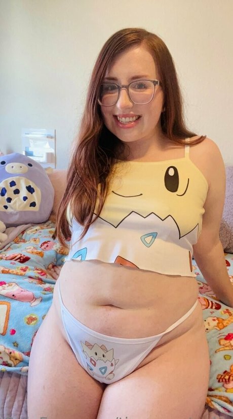 tinycarrotcake star adult image