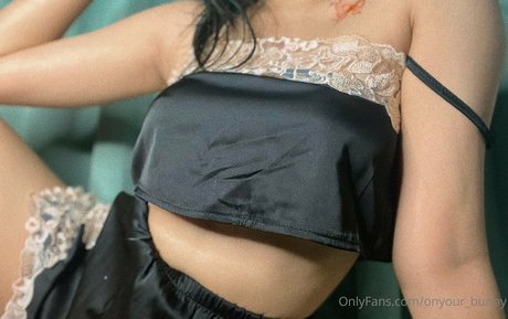 onyour bunny nude pornstar pic