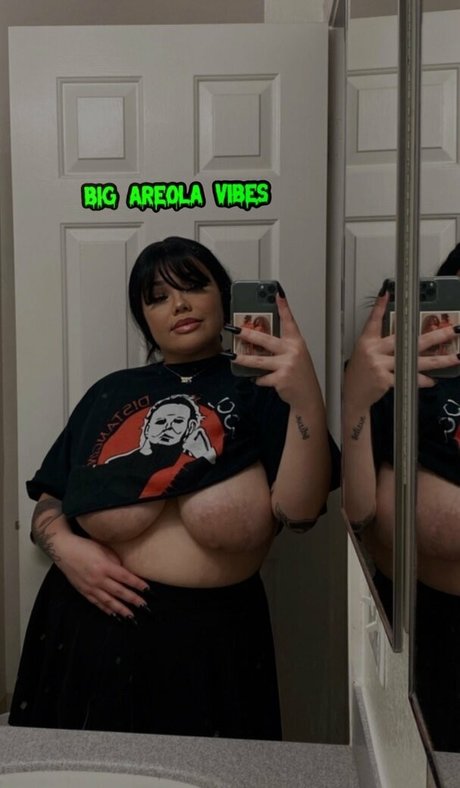 bigareolavibes model adult images