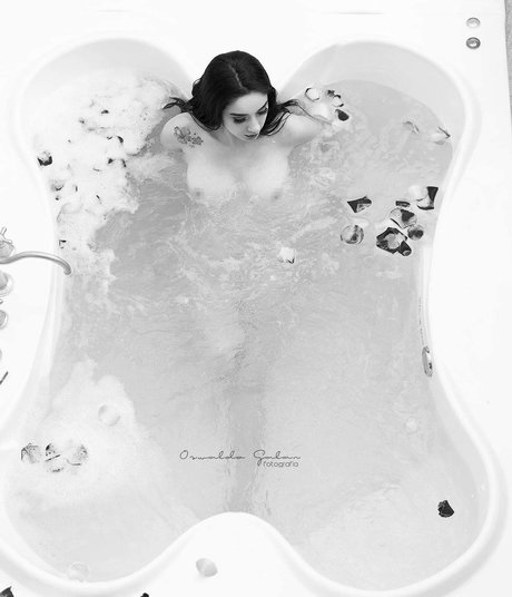 Mika Janneth pornographic actress photos