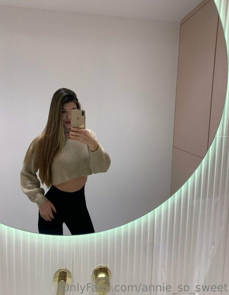 annie so sweet star naked archive