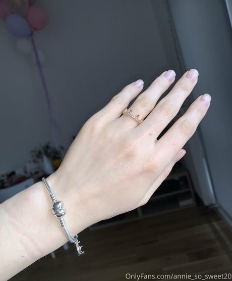 annie so sweet perfect star pics