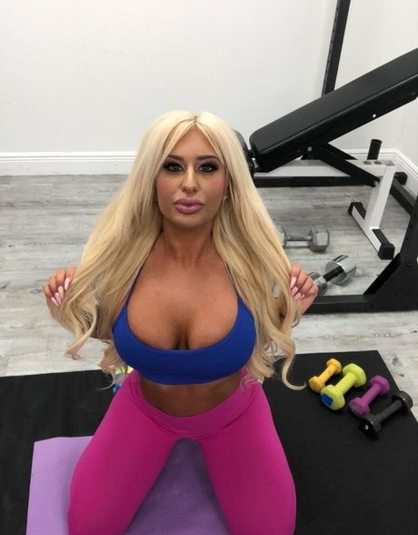 Brandi Bae pornstar beautiful pics