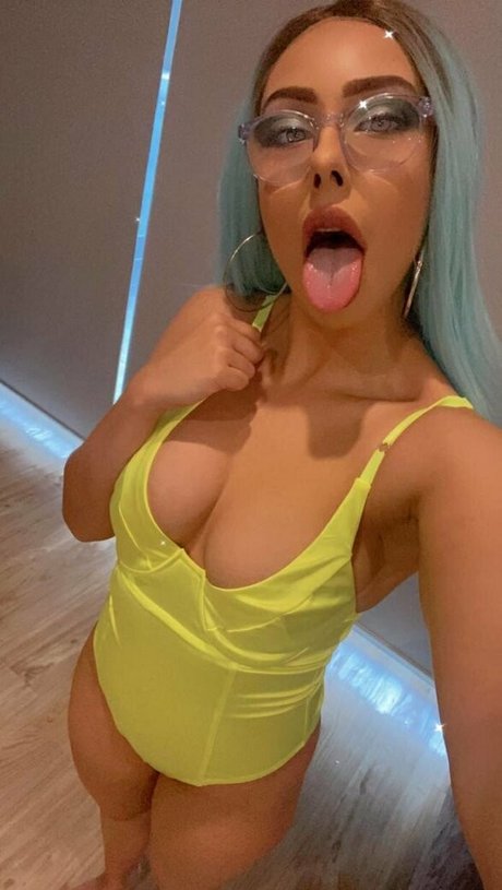 cminx07free star exclusive images