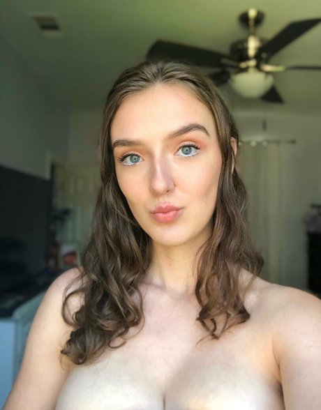 foxyopheliaa hd star img