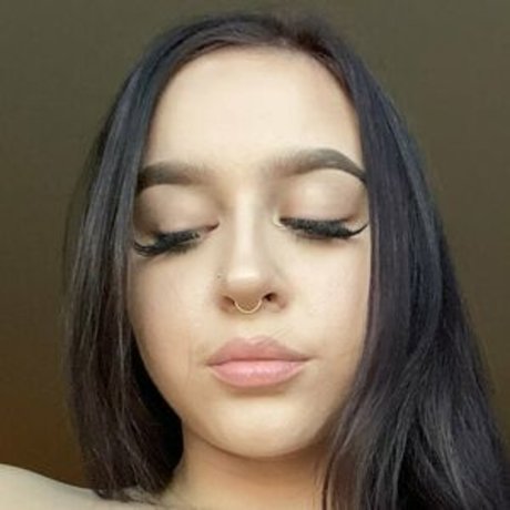 Alexis Luv star nude archive