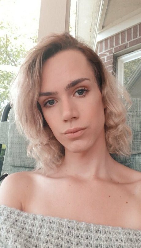 maddierose10 art actress archive