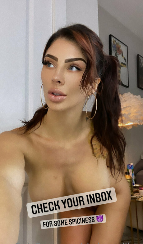 skylarwalling pornstar adult photos