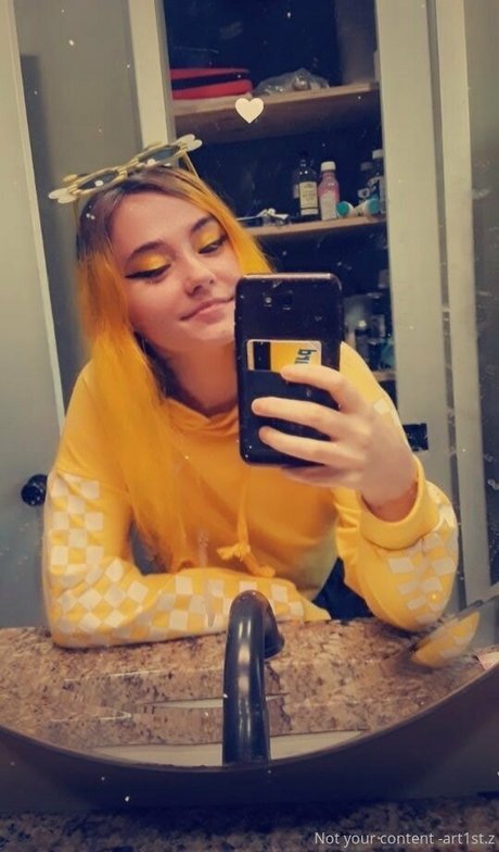 art1stdotz star perfect photo