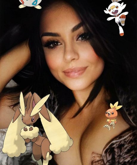 Cl0utstrife star top image