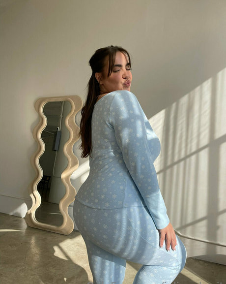 juliiaaberitttt star free pics