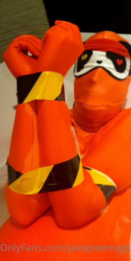 pixiepeemagic star hot pictures