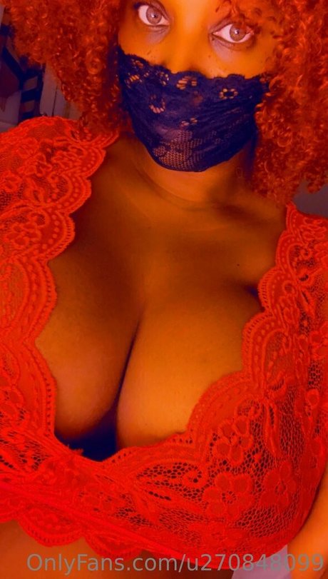 herroyaltittys xxx star photo