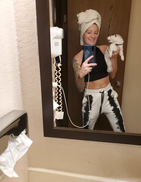 mikaylarainesfans star top photo