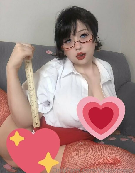 cousinmiso model nude img