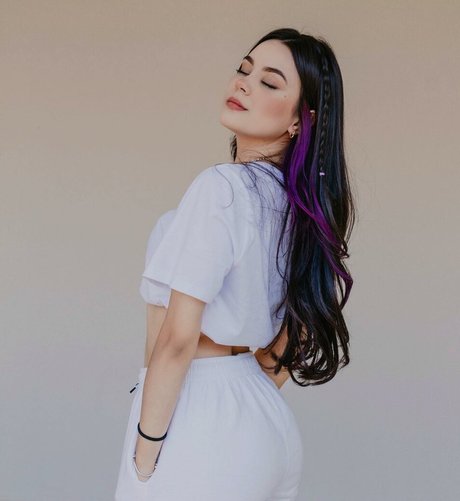 Barbara Emely beautiful model photos