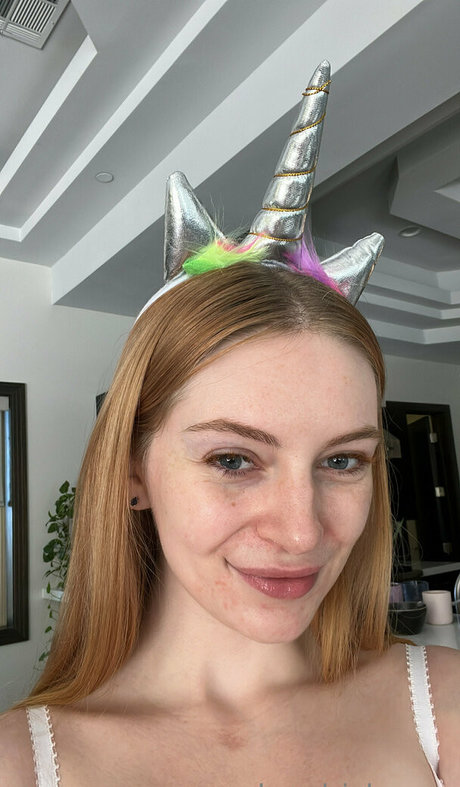 mayakendrickfree pretty pornstar gallery