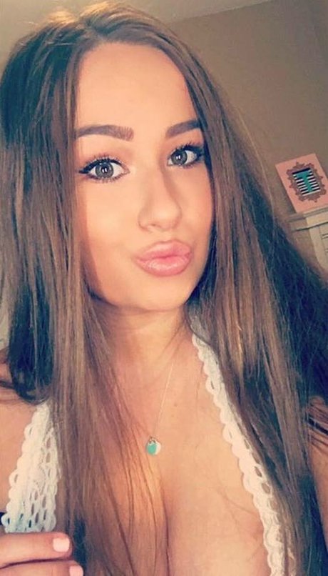 Tatiana Gianacopoulos star pretty photos