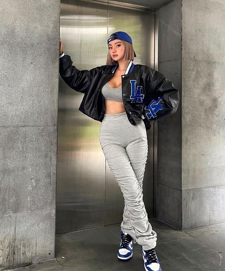 Nika Higashionna pornstar erotic img