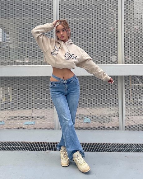 Nika Higashionna model porn picture