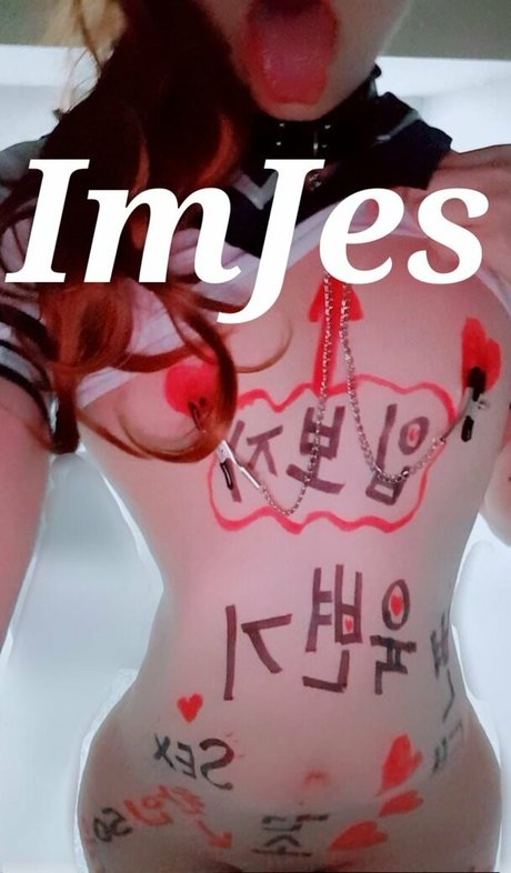 ijes1121 naked model image