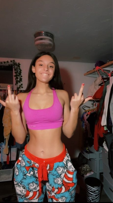 SophGara star high quality photo