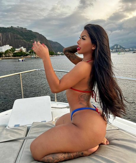 Clara Batista best star image