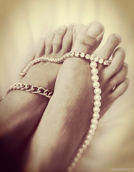 sweetfeetnz top actress image