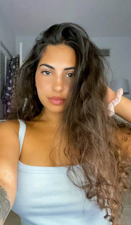 hannahsharpe18 nude star pic