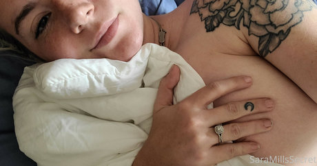 Sara Mills pornographic model img